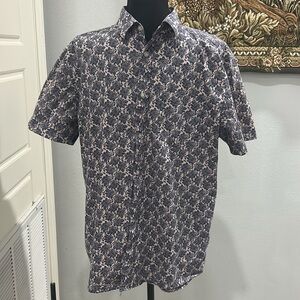 Wellington Short Sleeve‎ Button Down Shirt. Youth. Size XL (67M)